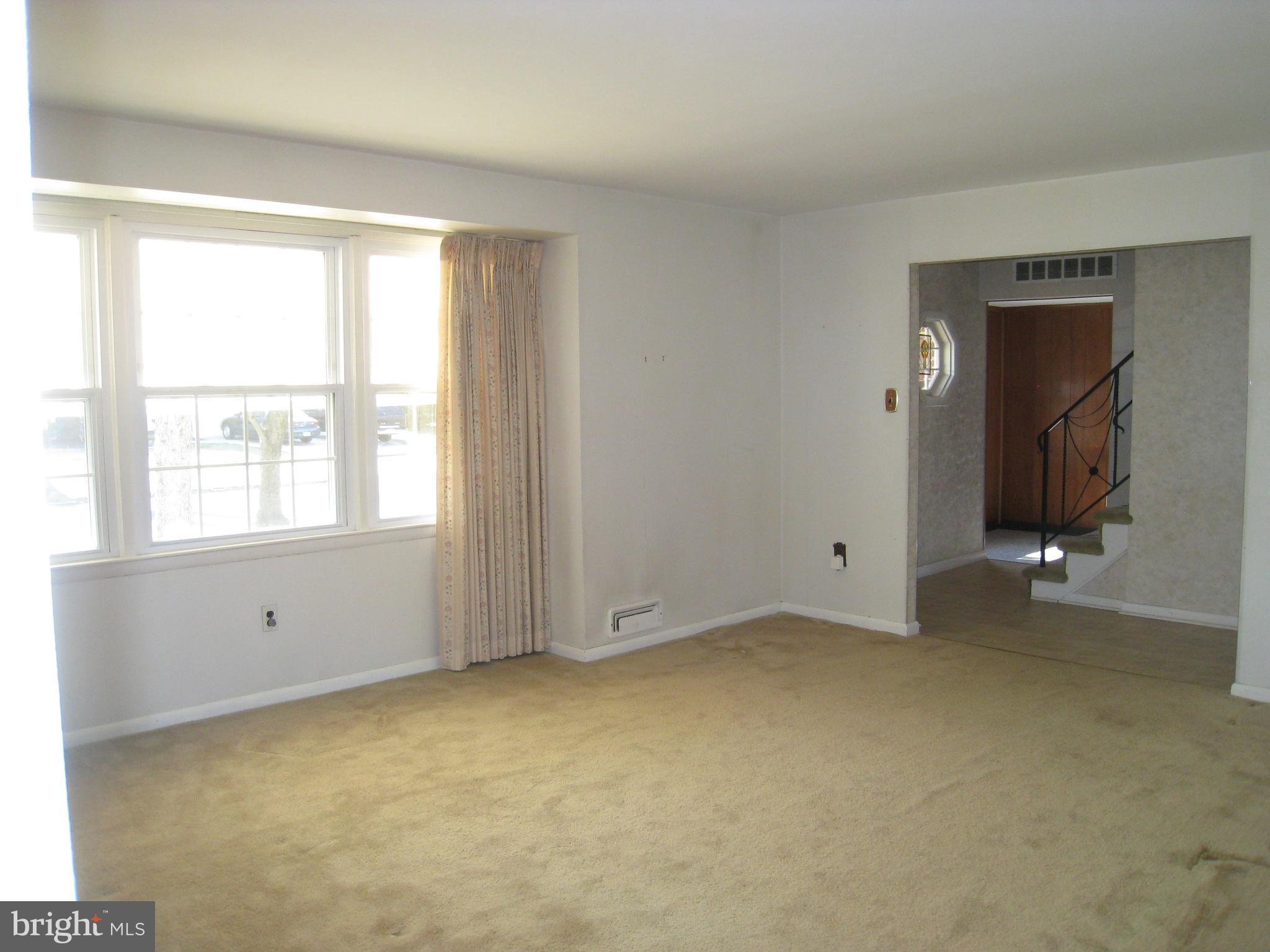 4 Hillside Road Stratford, NJ 08084 - Photo 5 of 18