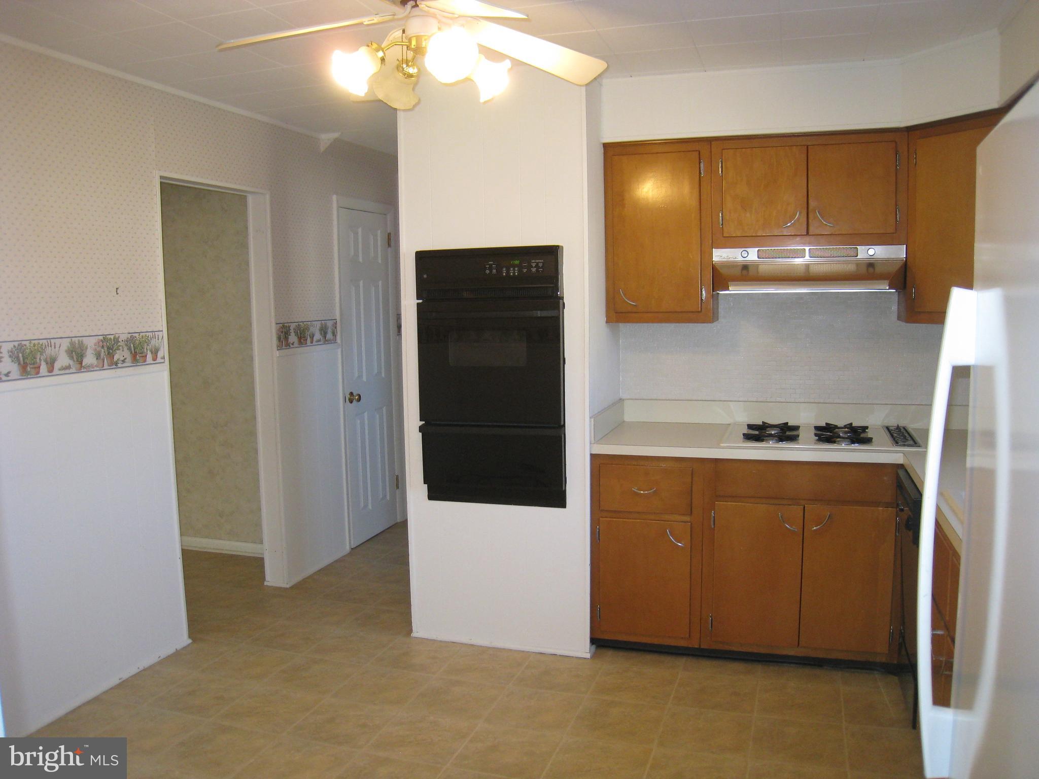 4 Hillside Road Stratford, NJ 08084 - Photo 7 of 18