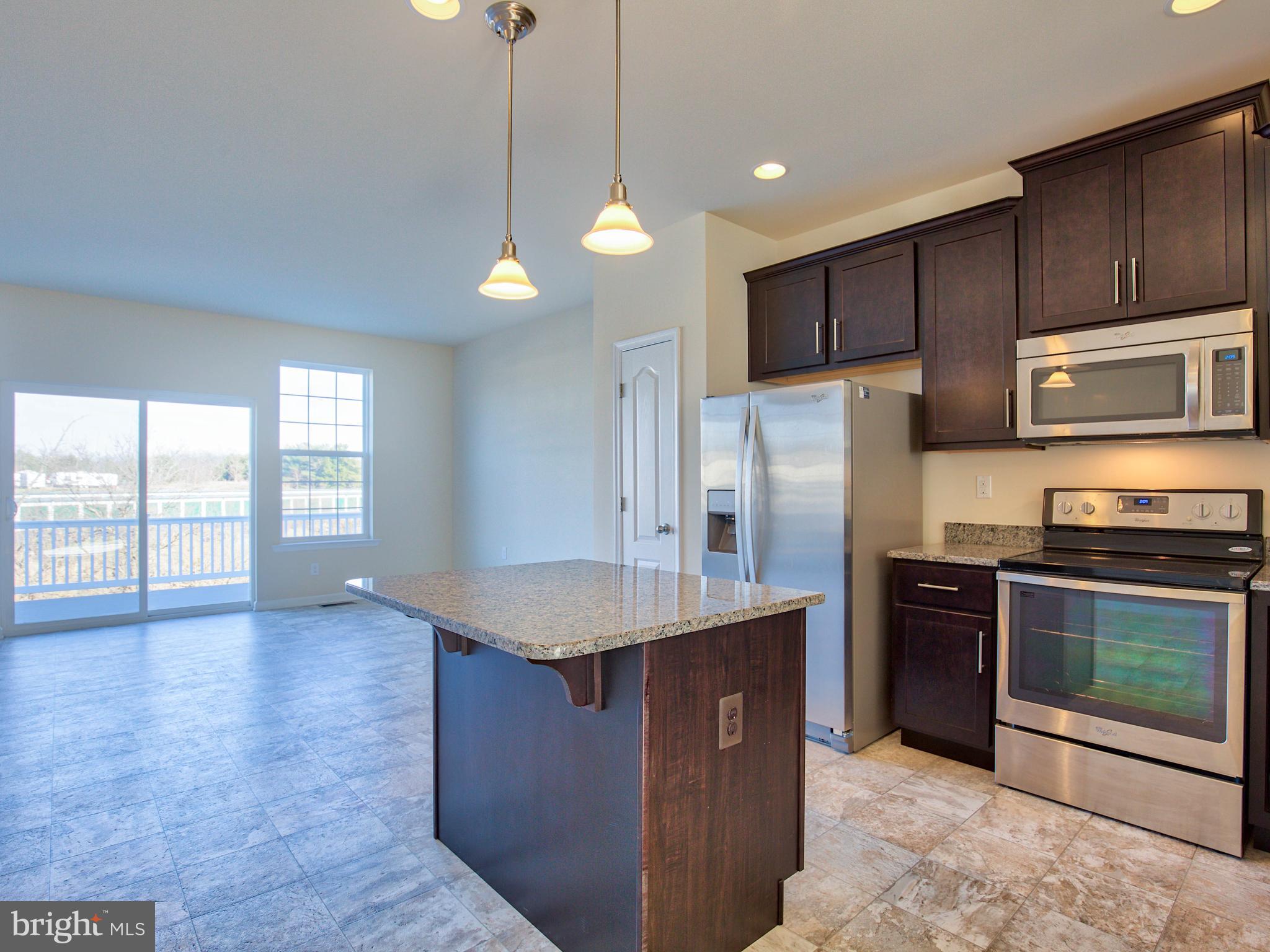 157 Schramm Loop Stephens City, VA 22655 - Photo 12 of 37 Stainless steel appliances