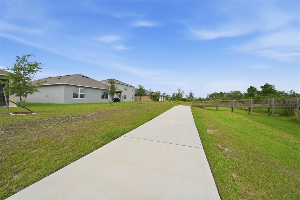 2647 House Finch Road St. Cloud, FL 34773 - Photo 33 of 38