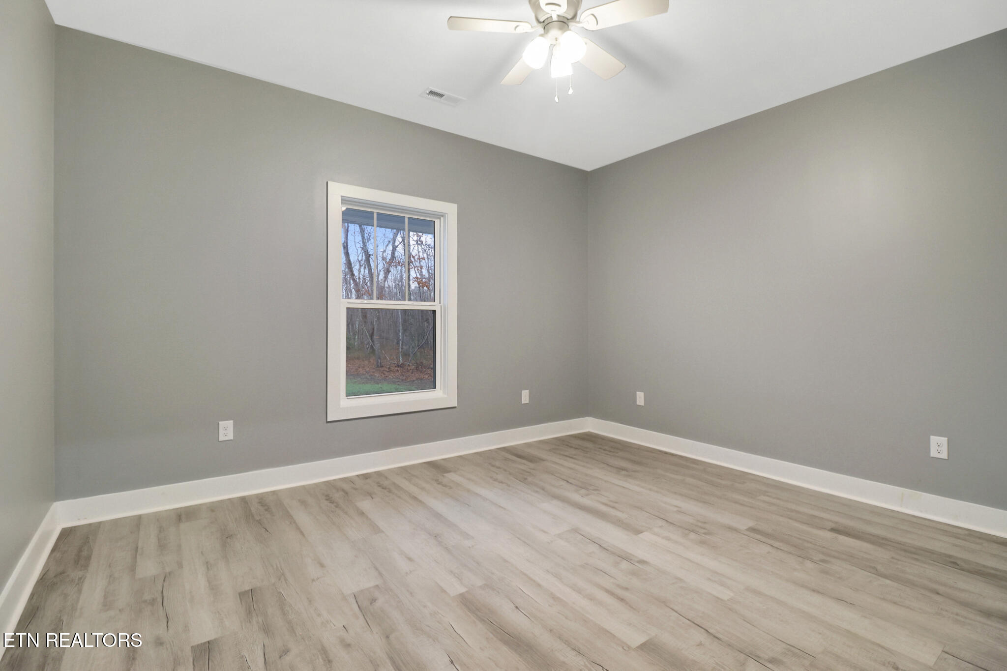 117 Divide Trail Monterey, TN 38574 - Photo 22 of 34 Bedroom2