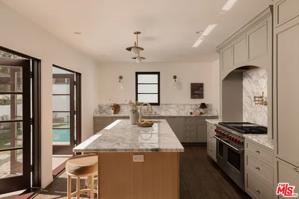 $25,900 | 1641 North Ogden Drive, Los Angeles, CA 90046