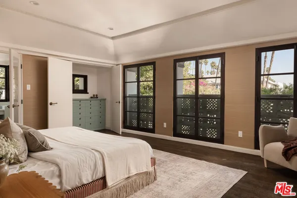 $25,900 | 1641 North Ogden Drive, Los Angeles, CA 90046