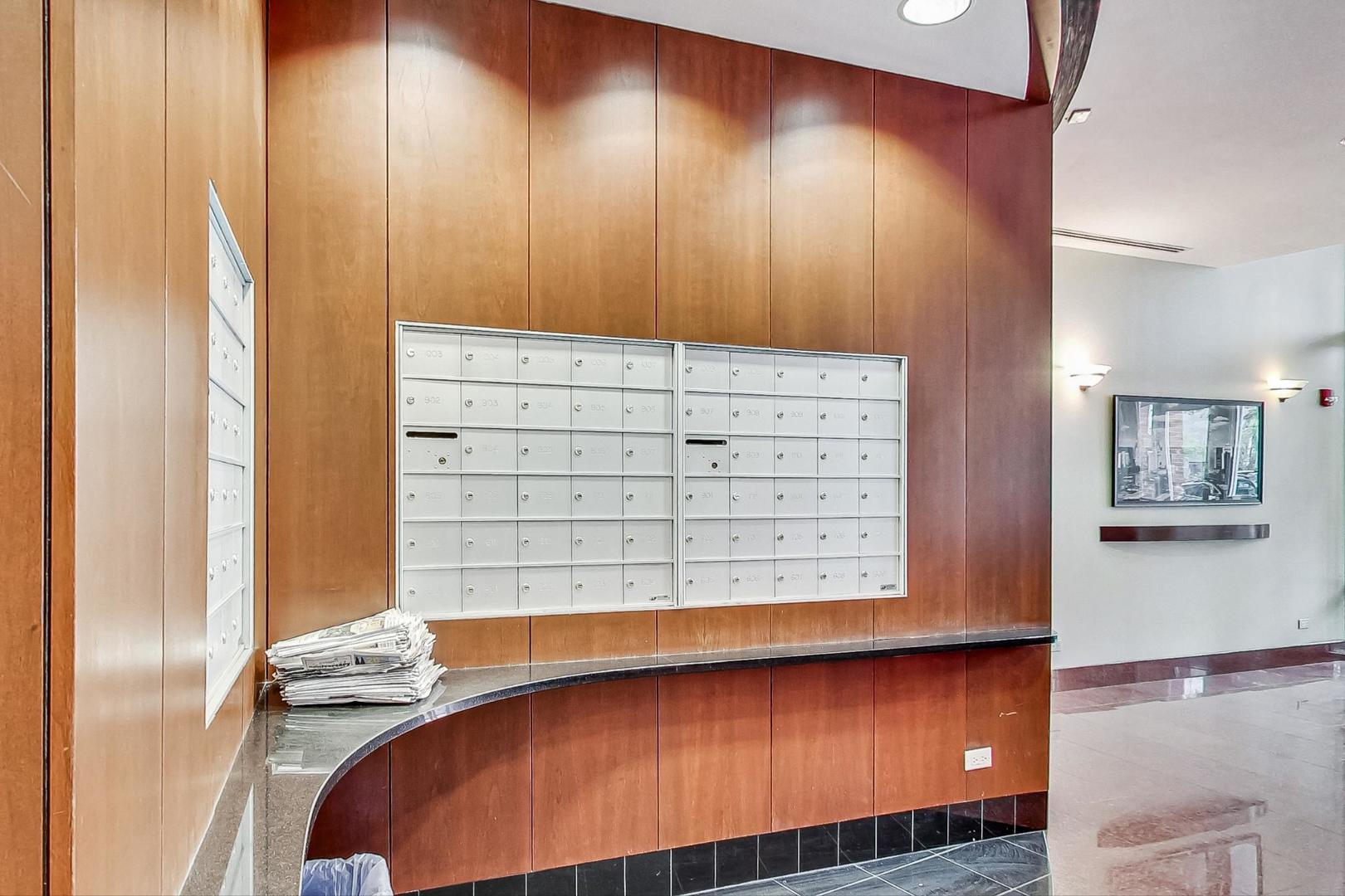 1201 West Adams Street, Unit 609 Chicago, IL 60607 - Photo 18 of 19 a view of a chair in a room