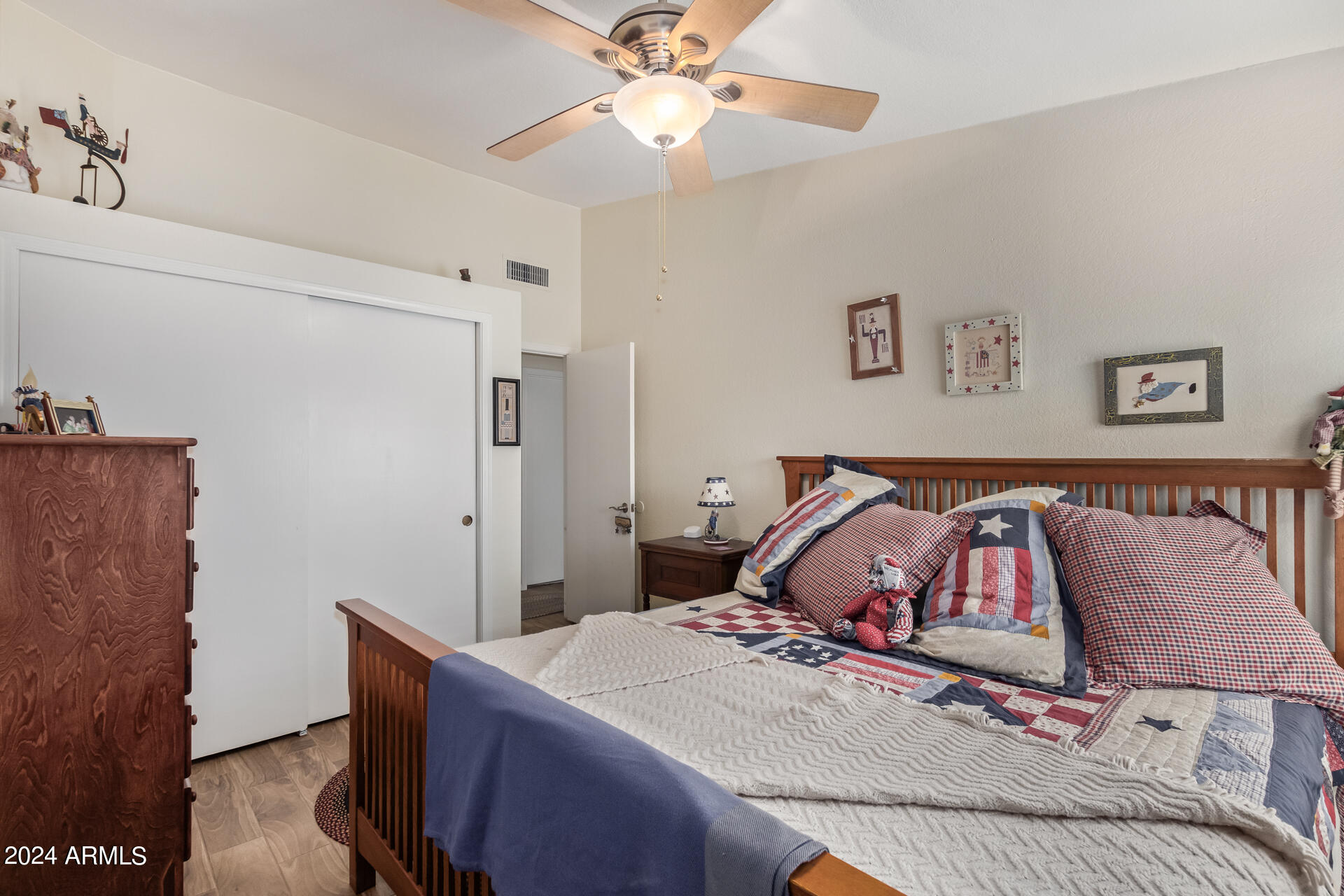 4739 East Redfield Road Phoenix, AZ 85032 - Photo 14 of 24 34 - Redfield
