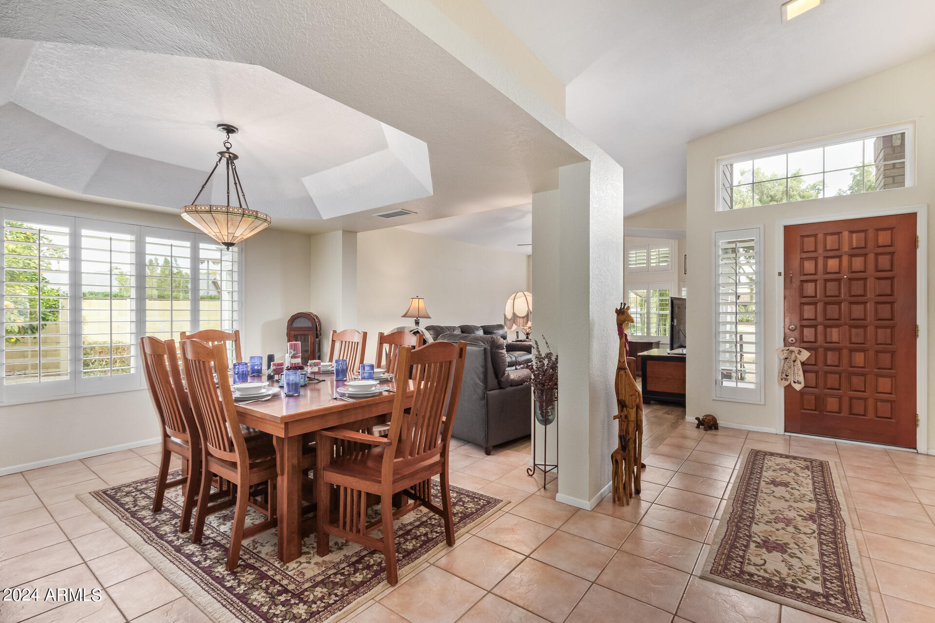 4739 East Redfield Road Phoenix, AZ 85032 - Photo 6 of 24 14 - Redfield