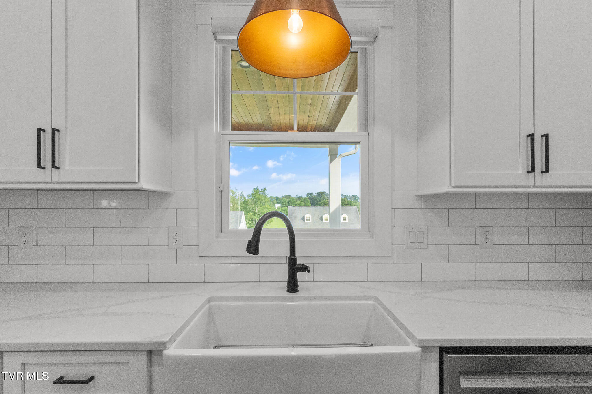150 Naples Lane Greeneville, TN 37745 - Photo 19 of 48 Kitchen