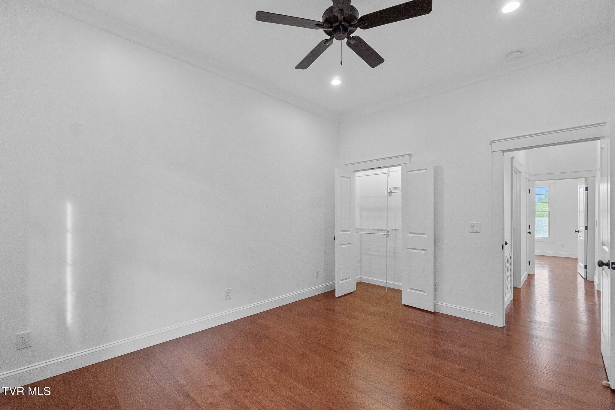 150 Naples Lane Greeneville, TN 37745 - Photo 40 of 48 Bedroom 3