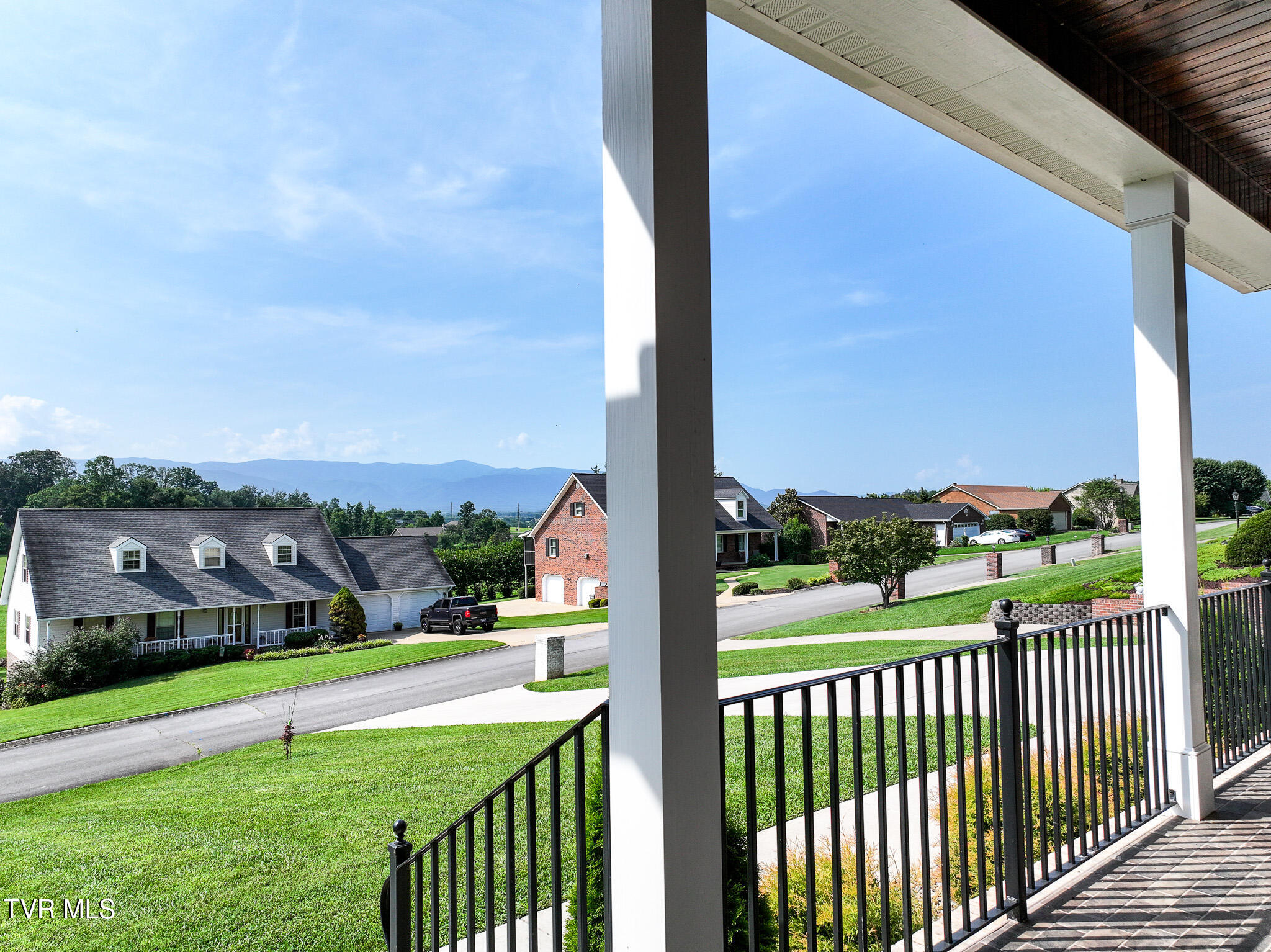 150 Naples Lane Greeneville, TN 37745 - Photo 5 of 48 Mountain view front porch