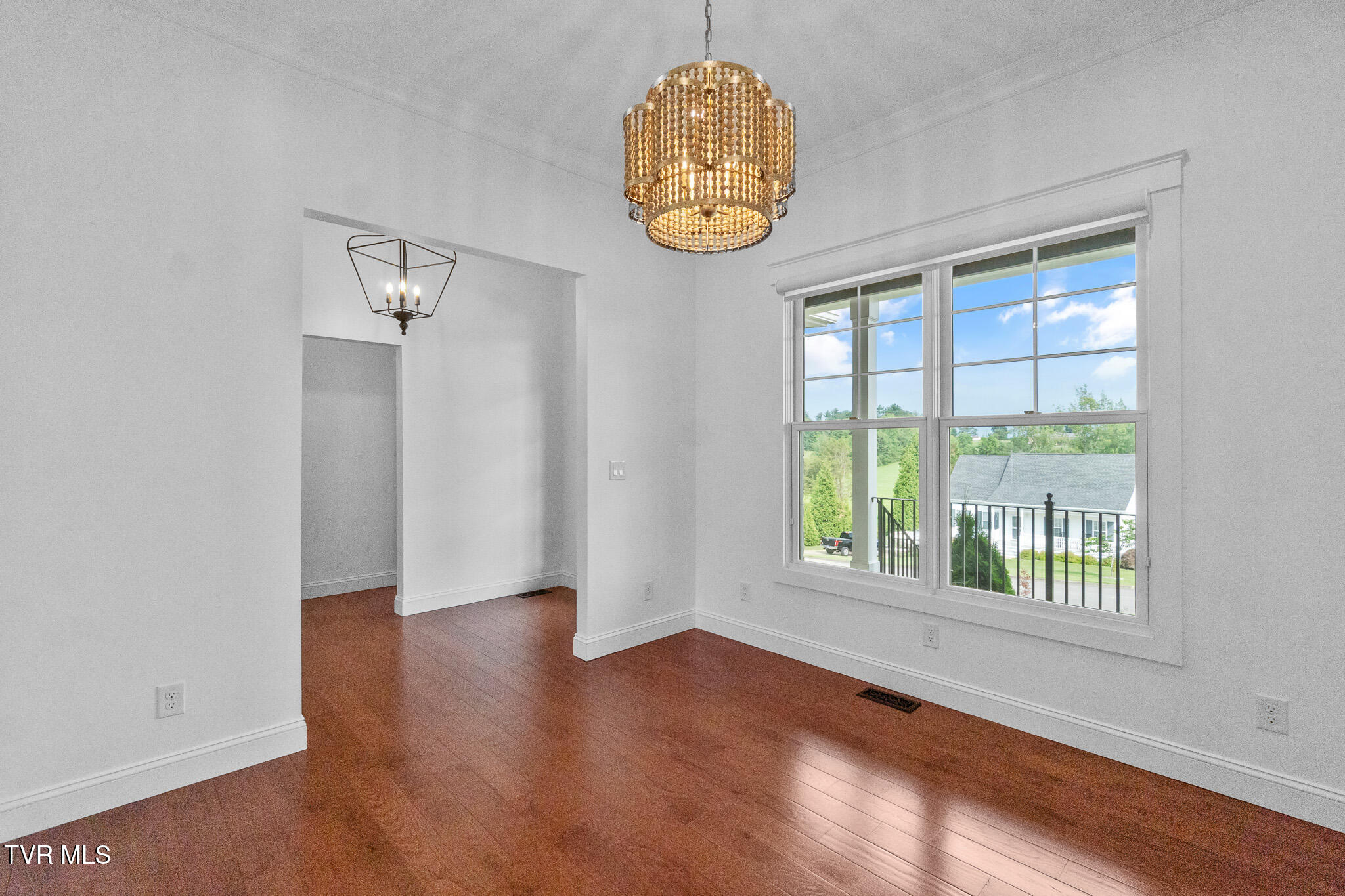 150 Naples Lane Greeneville, TN 37745 - Photo 10 of 48 Dining Room