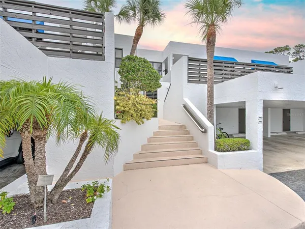 $6,000 | 706 Bayport Way, Unit 706, Longboat Key, FL 34228