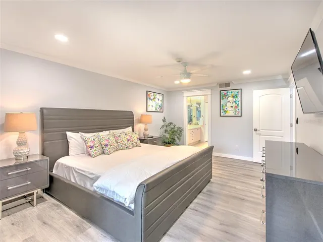 $6,000 | 706 Bayport Way, Unit 706, Longboat Key, FL 34228