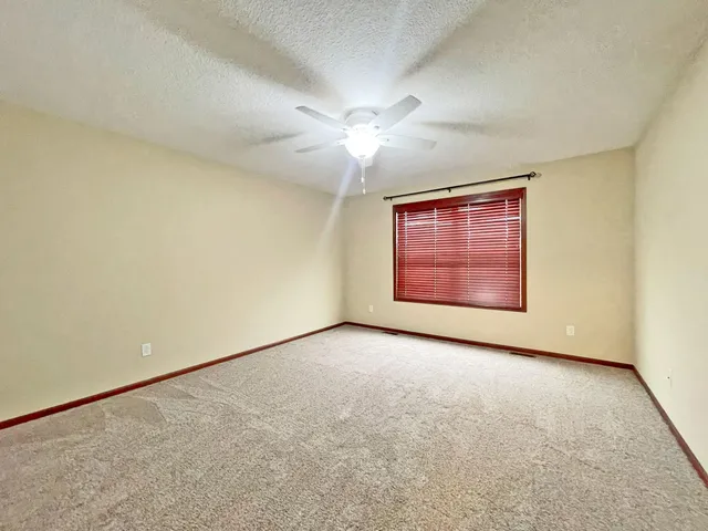 $2,695 | 9500 Declaration Drive, Chanhassen, MN 55317