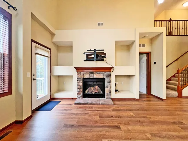 $2,695 | 9500 Declaration Drive, Chanhassen, MN 55317