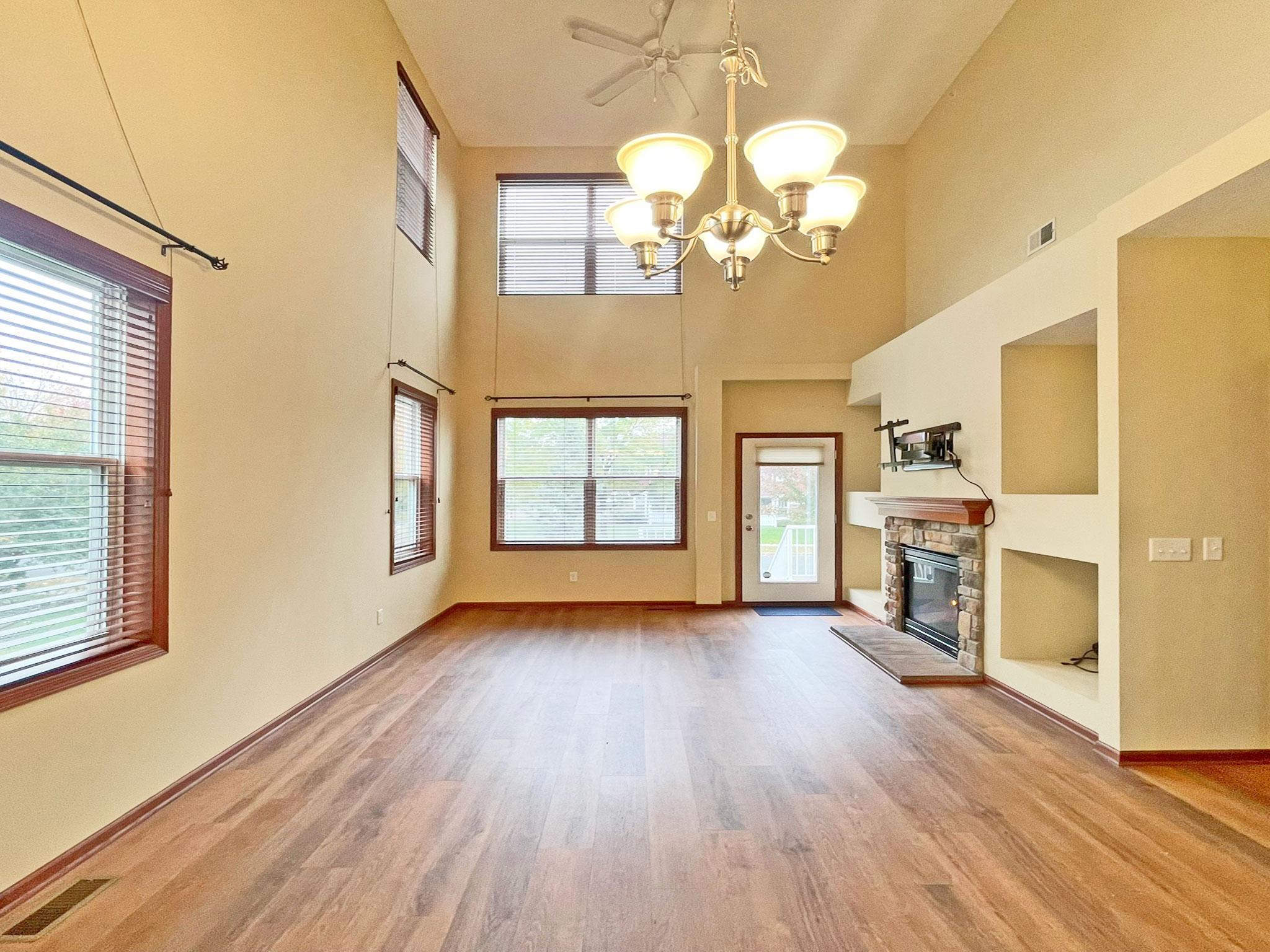 9500 Declaration Drive Chanhassen, MN 55317 - Photo 3 of 30