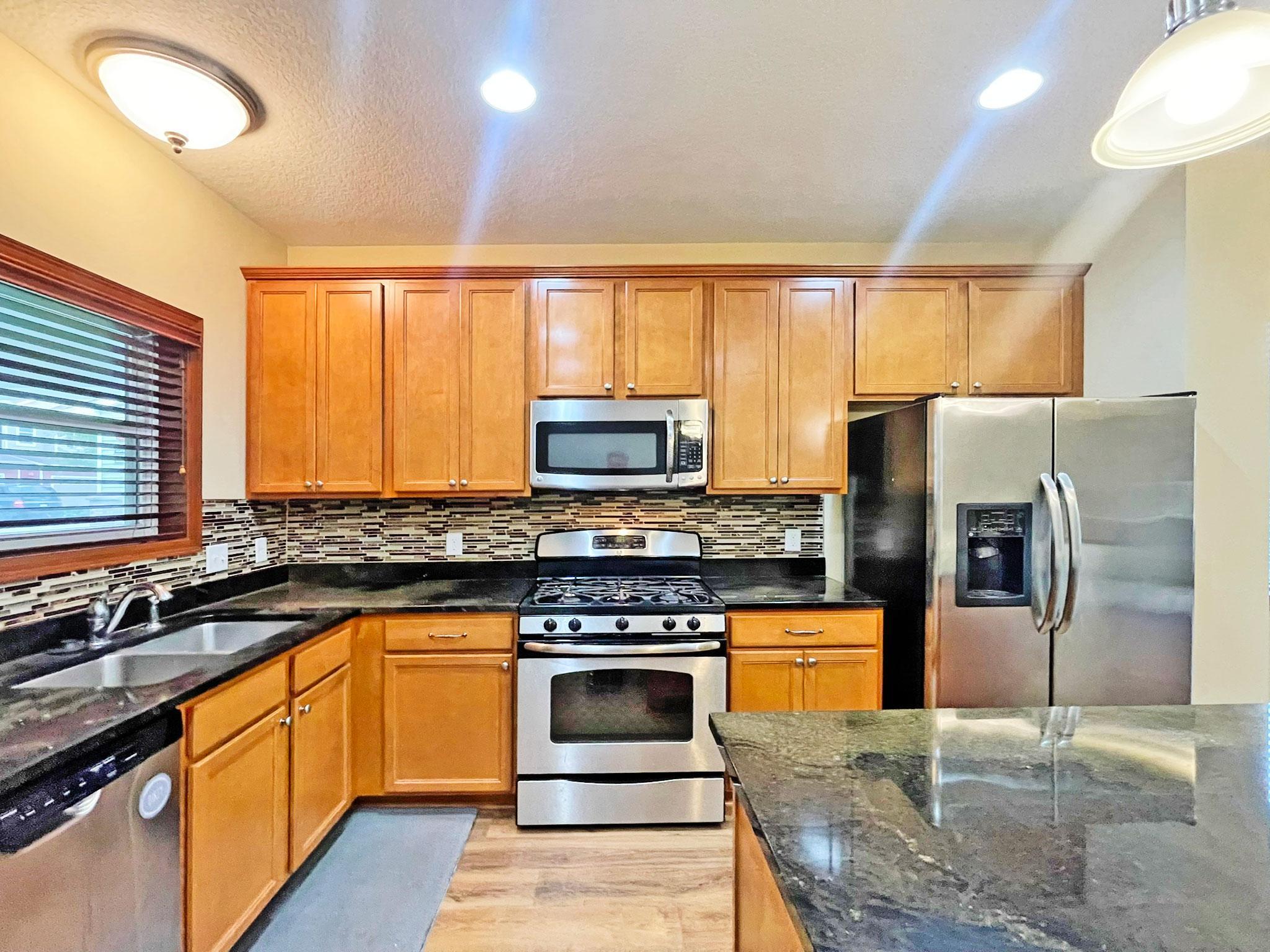 9500 Declaration Drive Chanhassen, MN 55317 - Photo 4 of 30