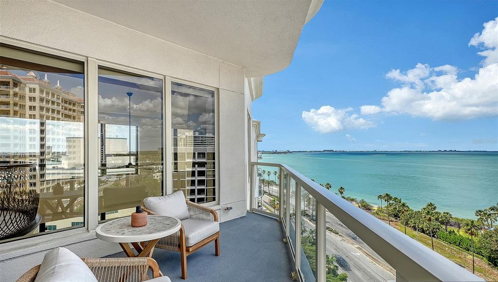 128 Golden Gate Point, Unit 901/1001 Sarasota, FL 34236 - Photo 40 of 55