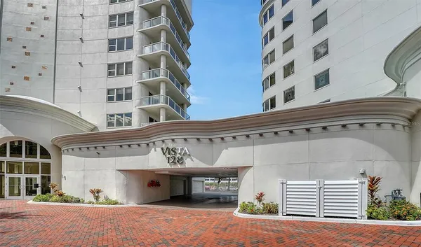 $7,900,000 | 128 Golden Gate Point, Unit 901B, Sarasota, FL 34236