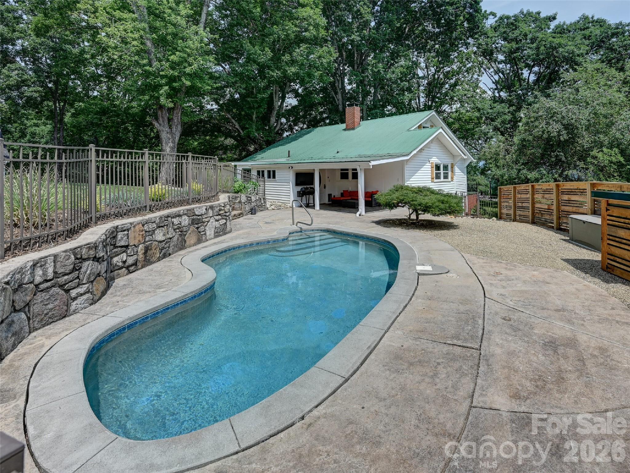1110 Queentown Road Canton, NC 28716 - Photo 31 of 47 Gallery Image 31