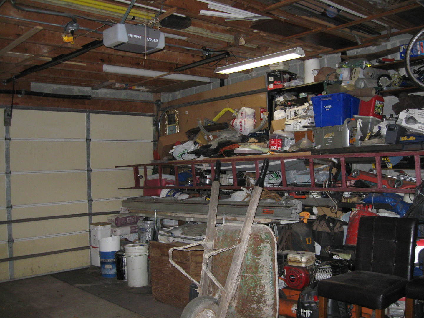 2553 West 45th Street Chicago, IL 60632 - Photo 13 of 15 a view of store