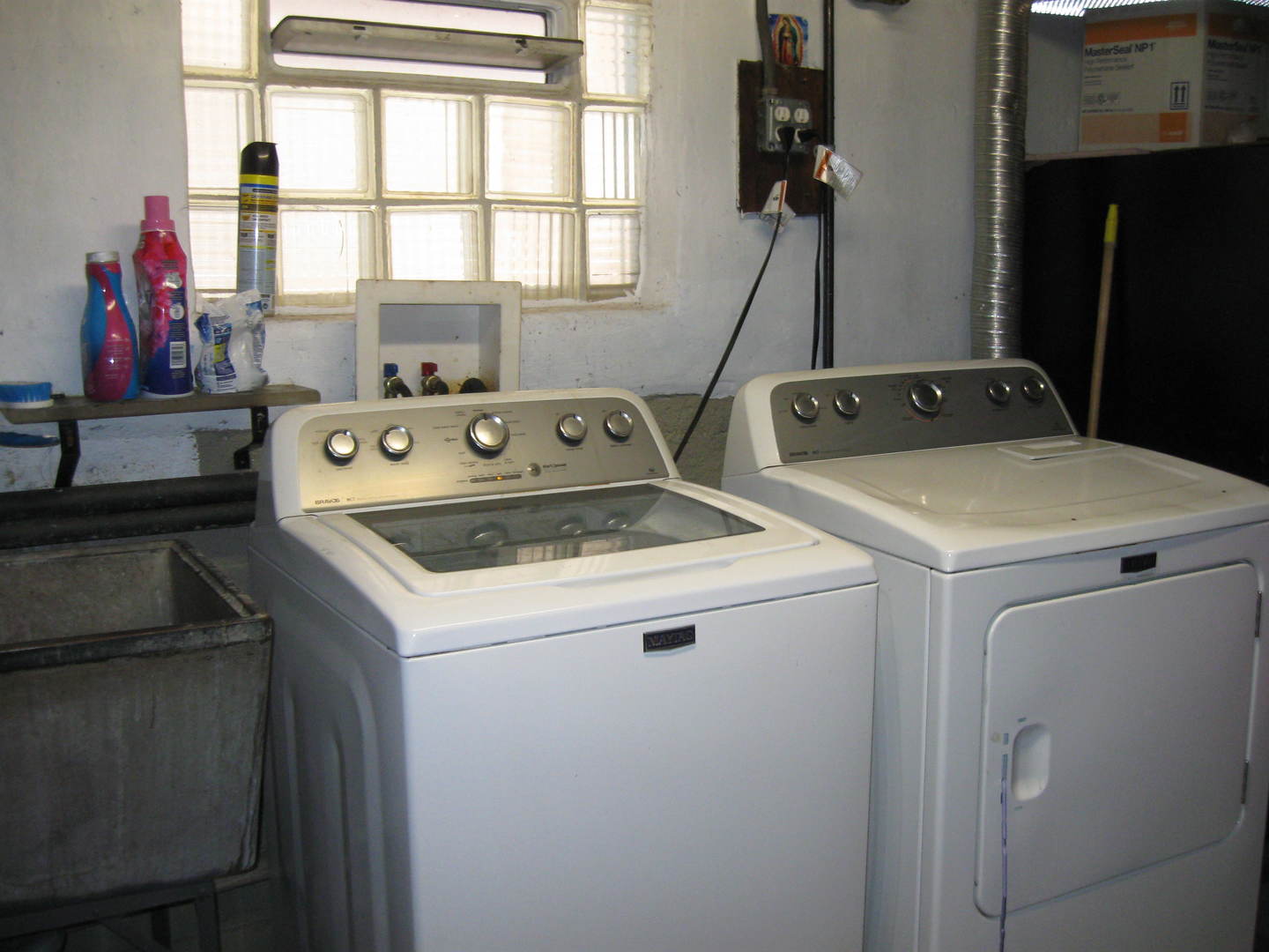 2553 West 45th Street Chicago, IL 60632 - Photo 14 of 15 a utility room with dryer and washer