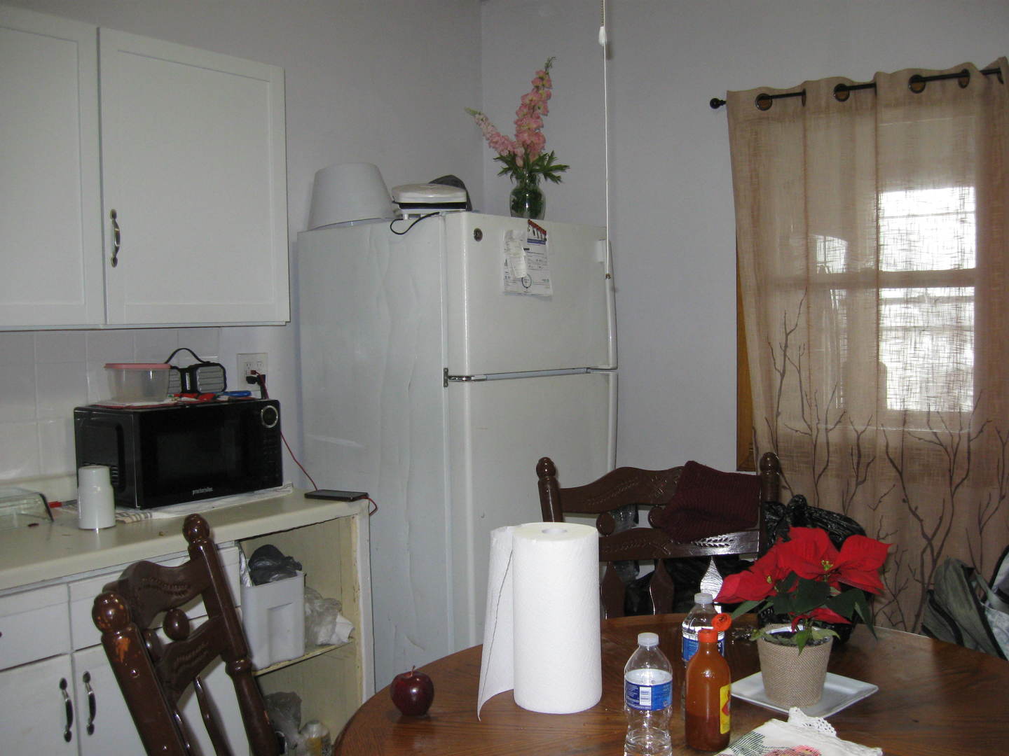 2553 West 45th Street Chicago, IL 60632 - Photo 7 of 15 a living room with furniture and a window