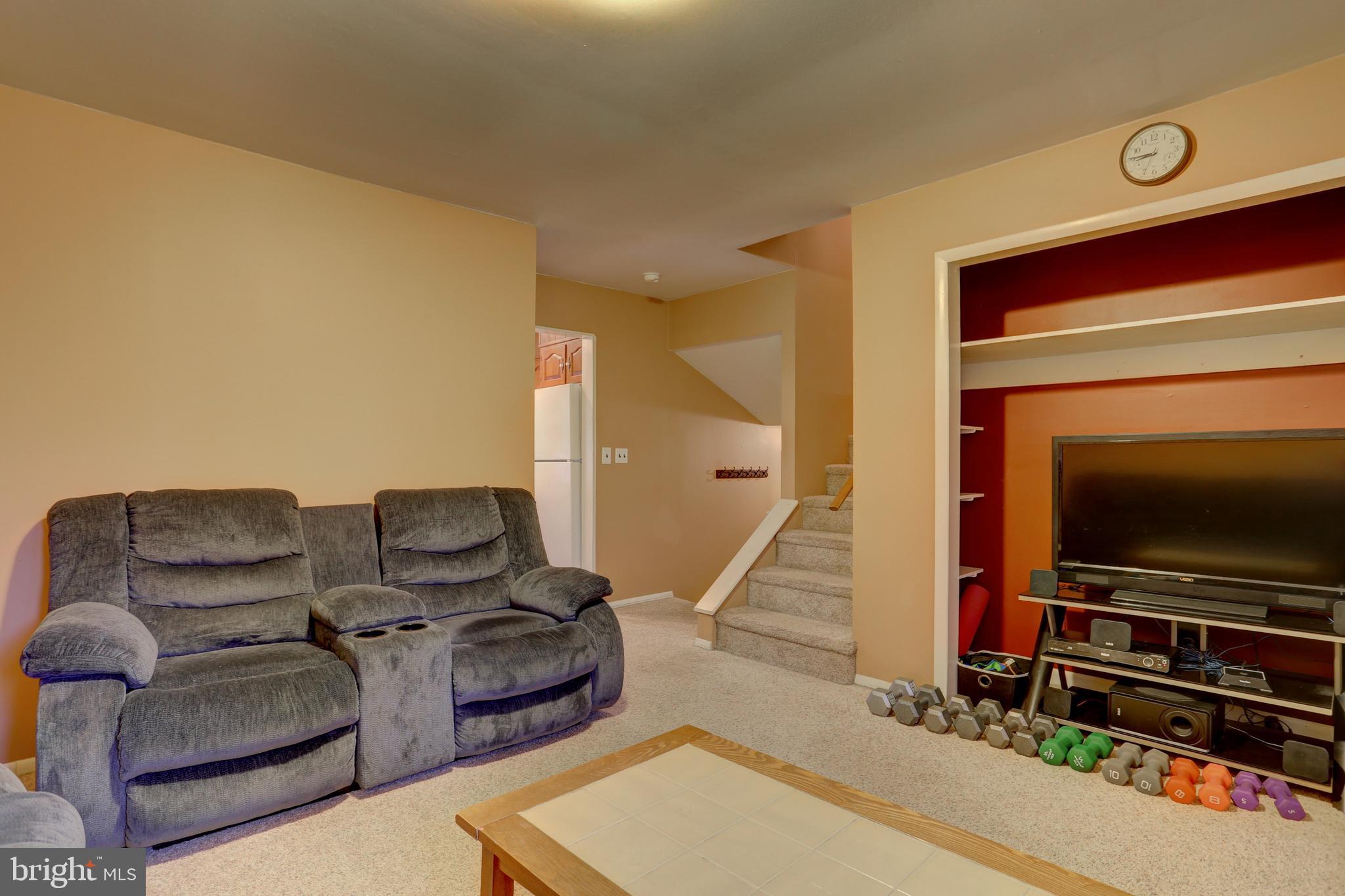 106 Landis Valley Road Lititz, PA 17543 - Photo 3 of 32