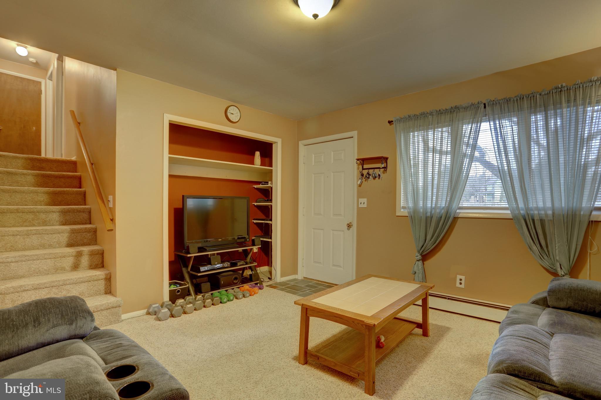 106 Landis Valley Road Lititz, PA 17543 - Photo 5 of 32