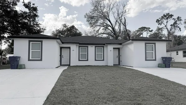 $2,100 | 1581 South Montgomery Street, DeLand, FL 32720