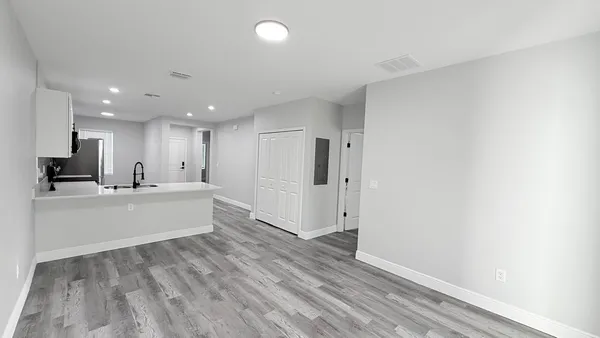 $2,100 | 1581 South Montgomery Street, DeLand, FL 32720