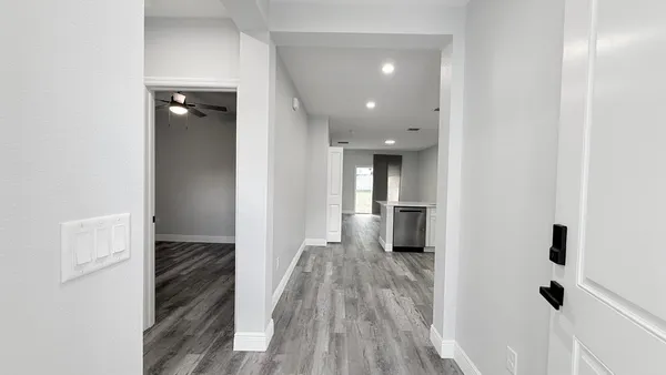 $2,100 | 1581 South Montgomery Street, DeLand, FL 32720