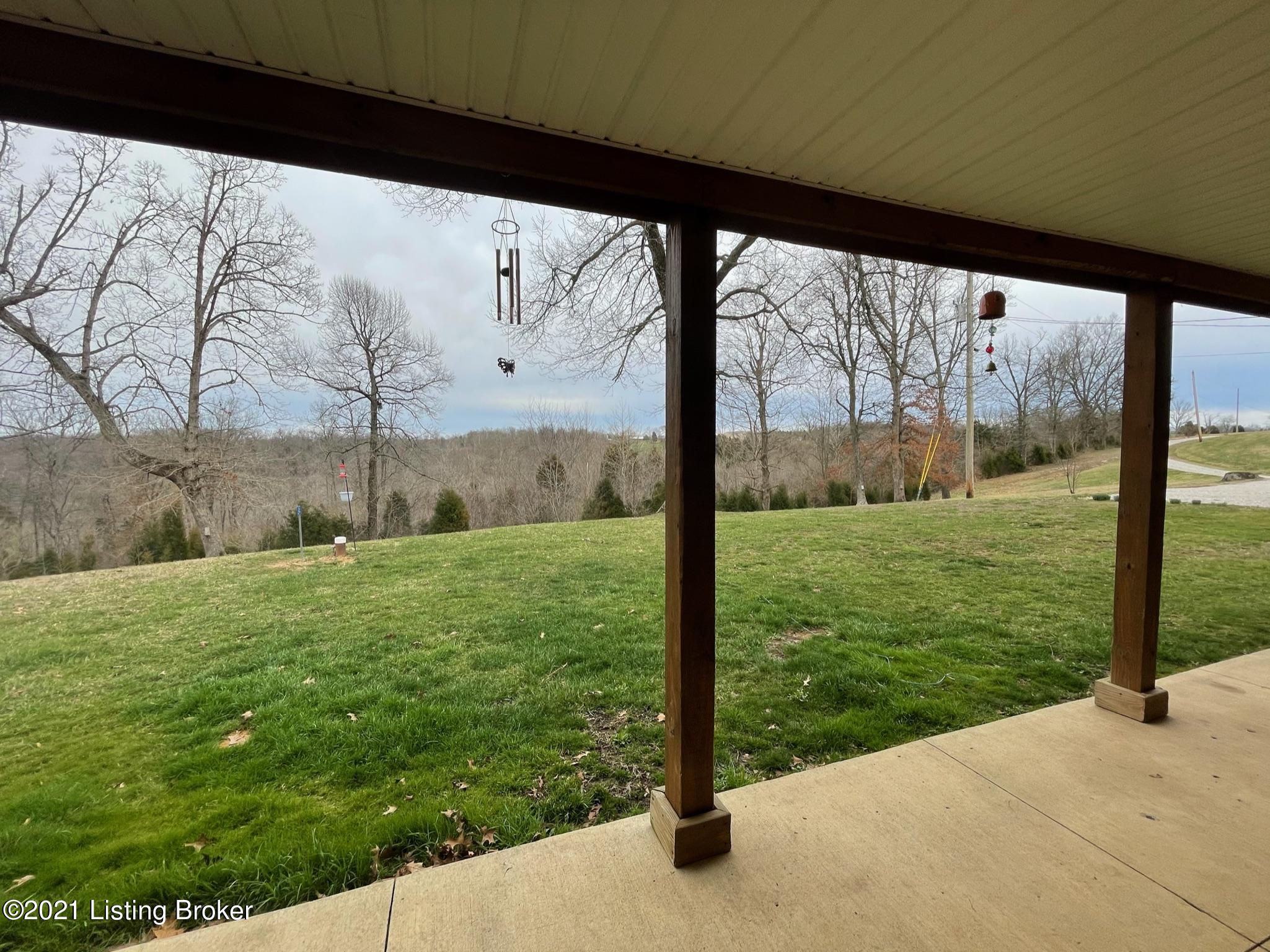 261 Thad Redman Road Payneville, KY 40157 - Photo 10 of 50 FC11AD92-3A53-47D8-8A02-8A64A4DC12A9