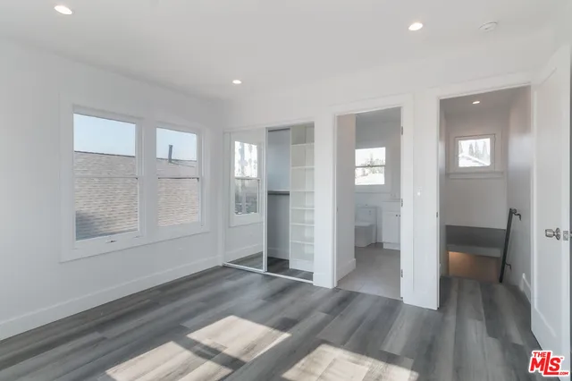 $2,990 | 2303 West 30th Street, Los Angeles, CA 90018