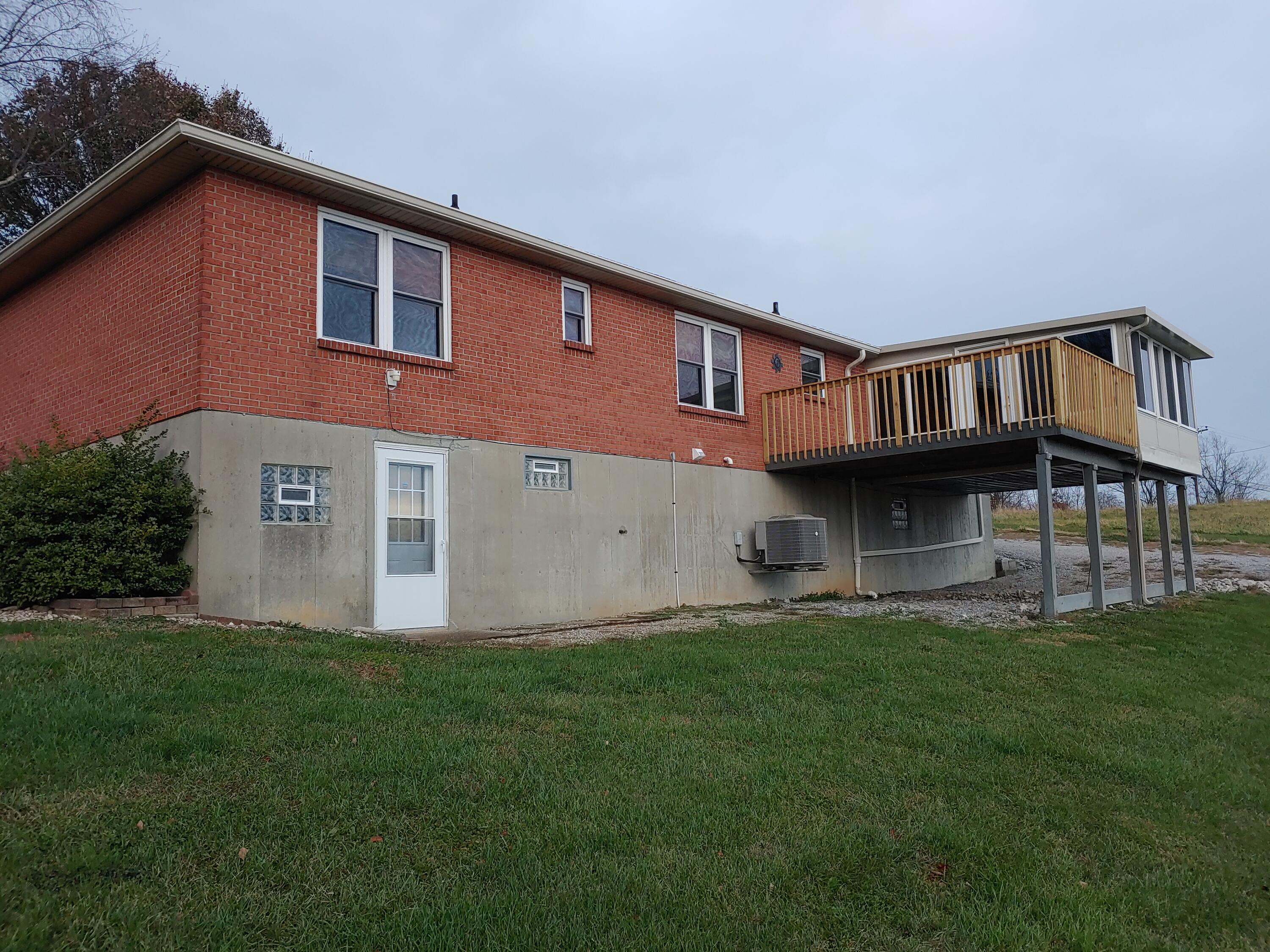 12146 Percival Road Walton, KY 41094 - Photo 5 of 40 Gallery Image 5
