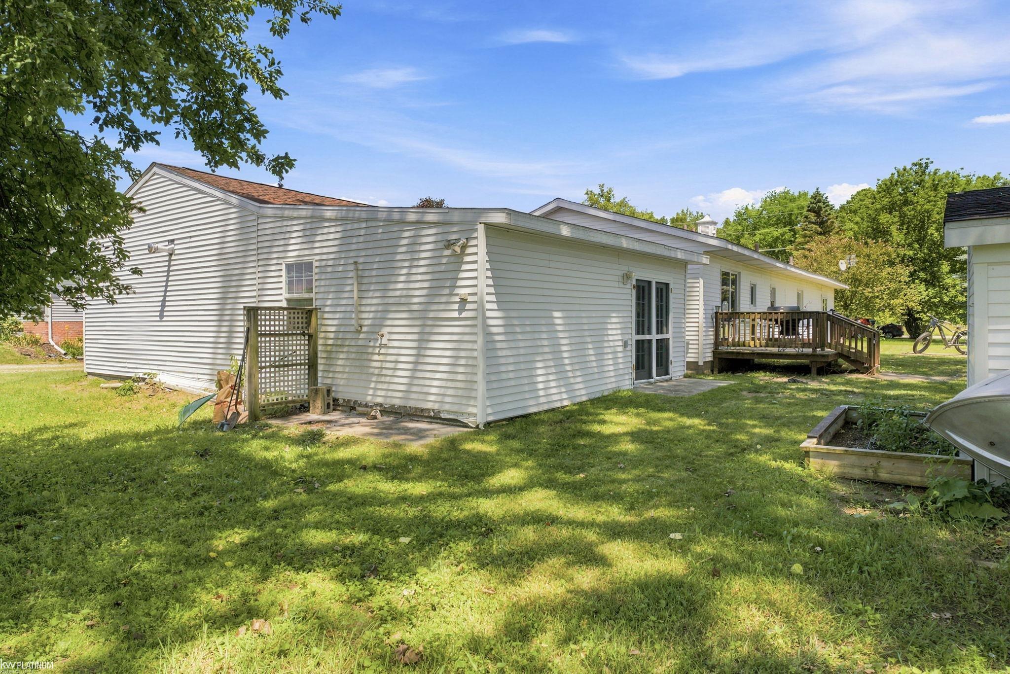5469 Parker Road Fort Gratiot, MI 48059 - Photo 30 of 32