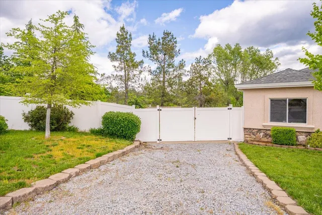 $485,000 | 2733 Smith Avenue, Shasta Lake, CA 96019