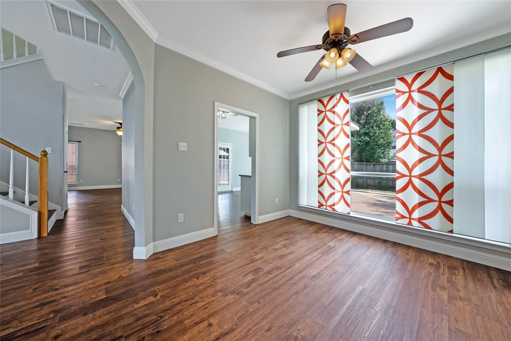1803 Hunters Ridge Drive Grapevine, TX 76051 - Photo 7 of 35