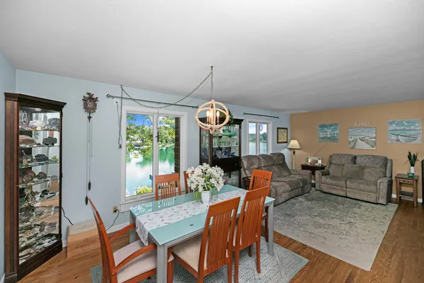 $675,000 | 70855 Wayne Street, Union, MI 49130