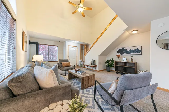 $729,000 | 12473 Northwoods Boulevard, Unit 2, Truckee, CA 96161