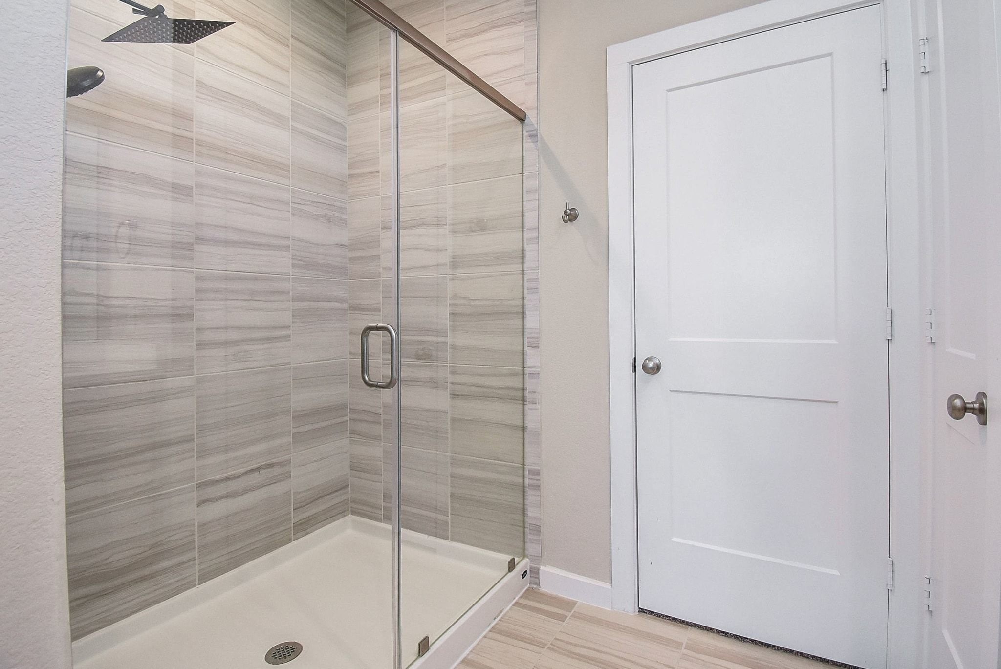7643 Green Bulrush Way Katy, TX 77493 - Photo 18 of 20 a bathroom with a shower