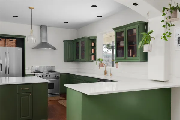 $1,495,000 | 3400 Beartree Circle, Austin, TX 78730