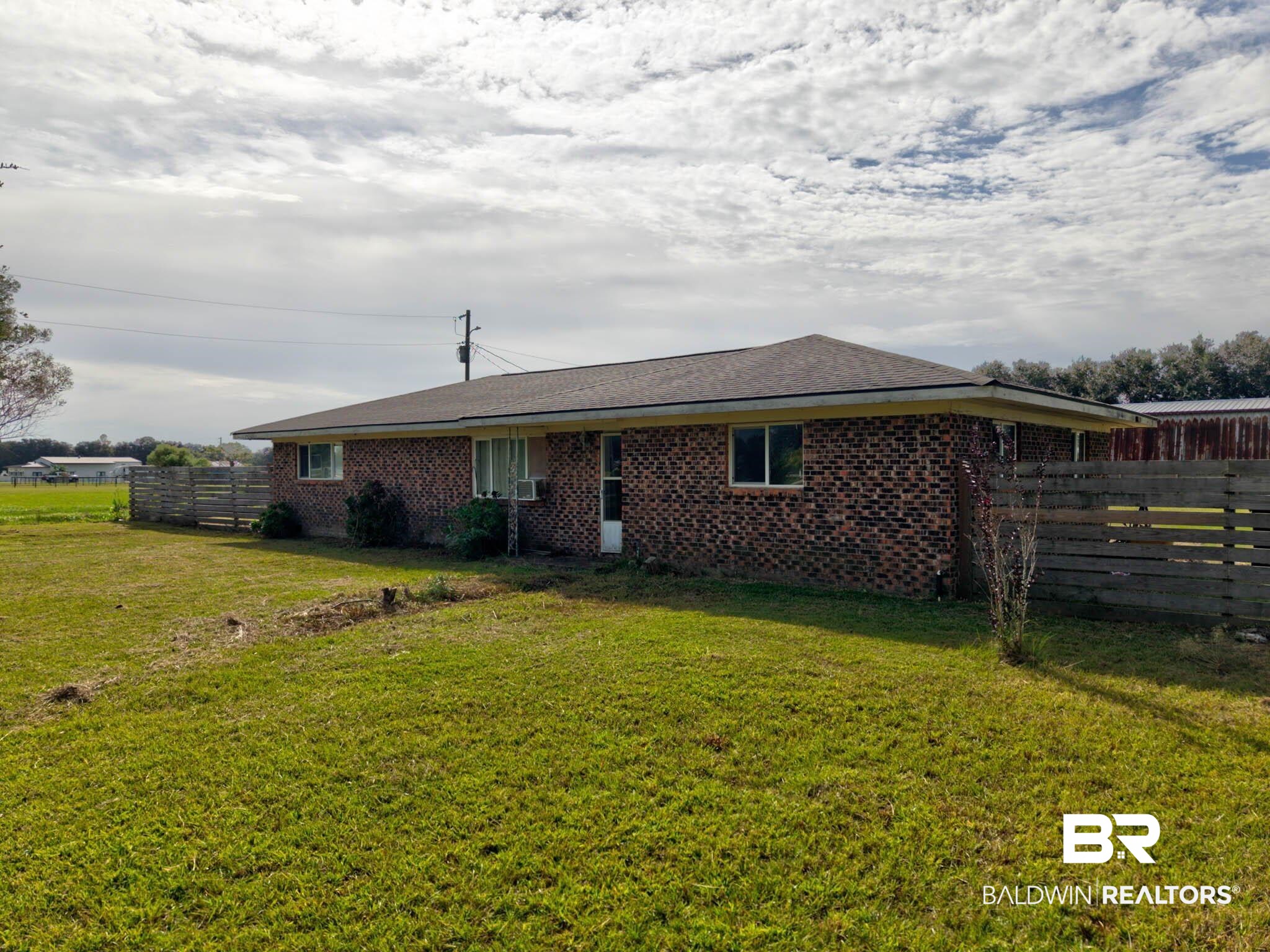 28752 Gardner Road Elberta, AL 36530 - Photo 4 of 35