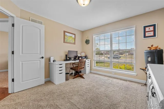 $435,000 | 1232 Wentworth Court, Troy, IL 62294