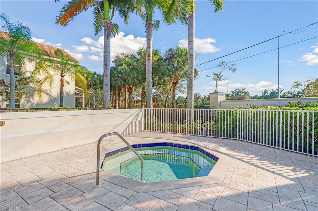 16270 Ravina Way, Unit 92 Naples, FL 34110 - Photo 25 of 27 Gallery Image 25