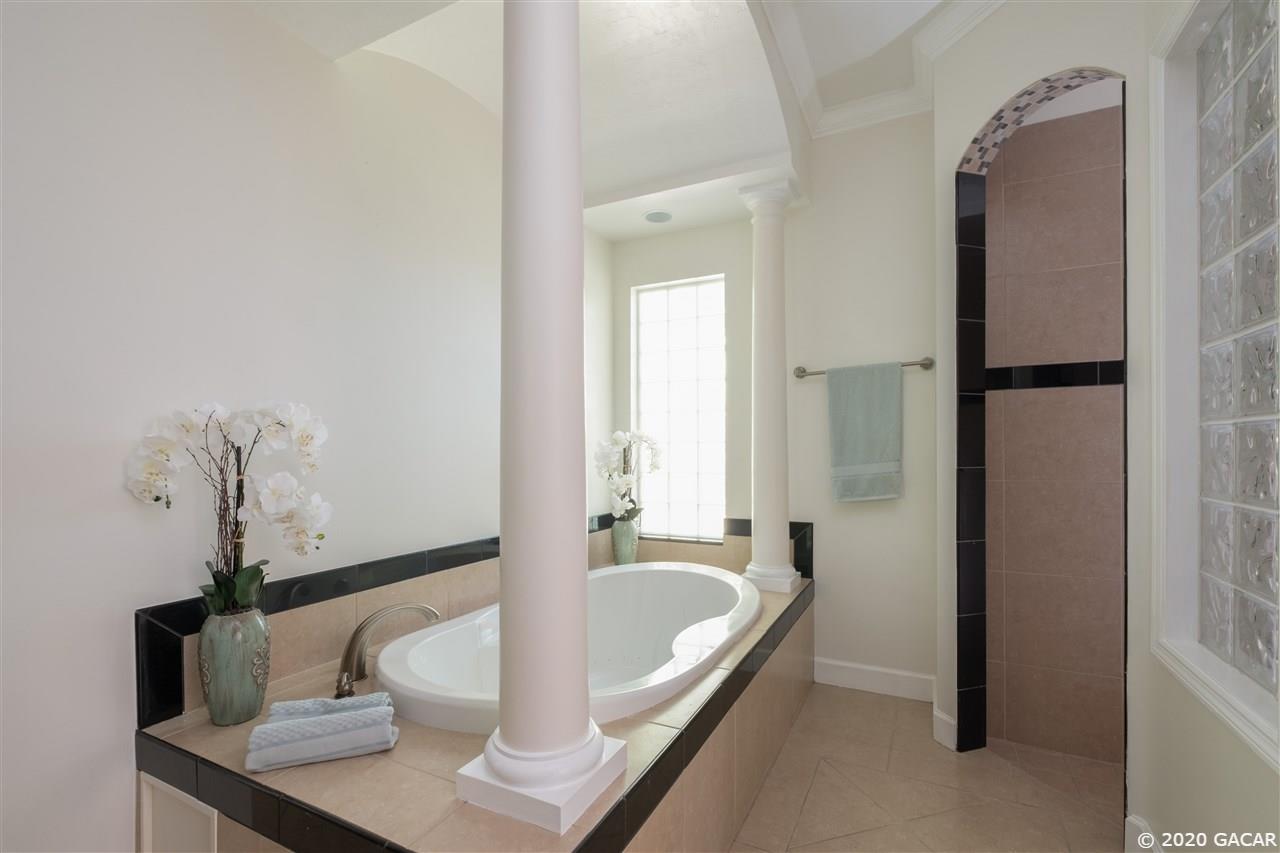 1609 Southwest 86th Terrace Gainesville, FL 32607 - Photo 16 of 30 Gallery Image 16