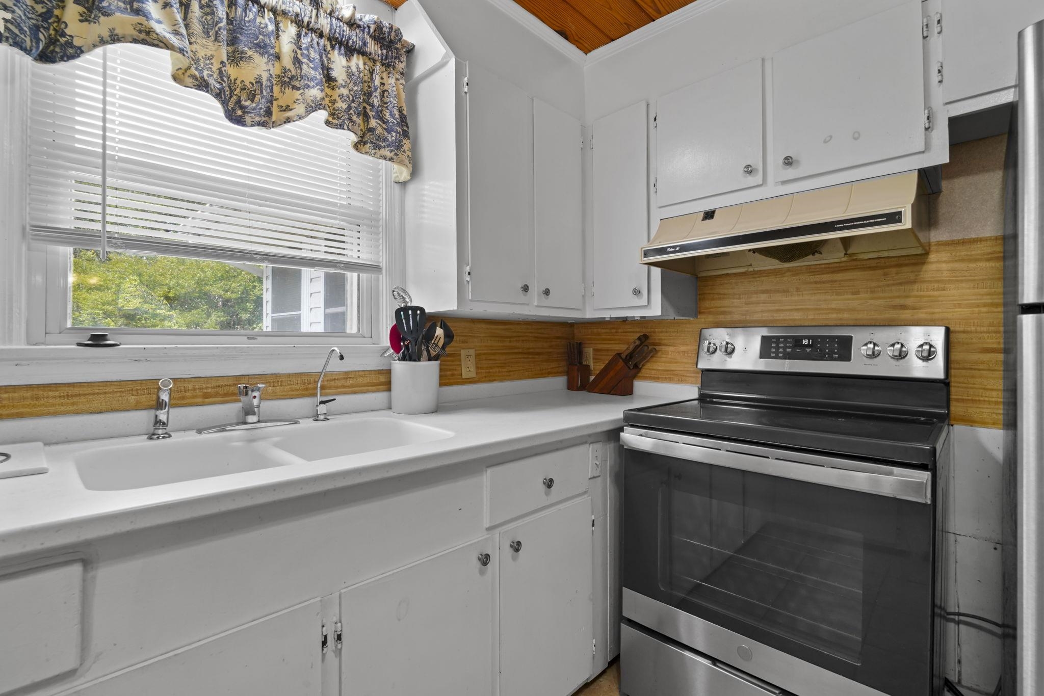 132 Calhoun Drive Murrells Inlet, SC 29576 - Photo 12 of 44