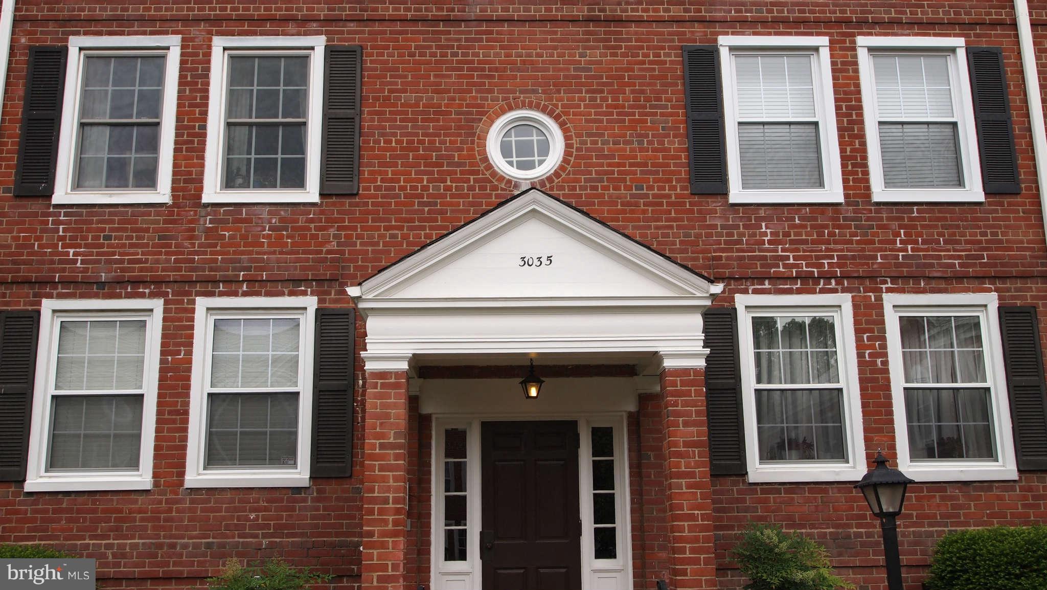 3035 South Buchanan Street, Unit C2 Arlington, VA 22206 - Photo 2 of 24 Exterior (Front)