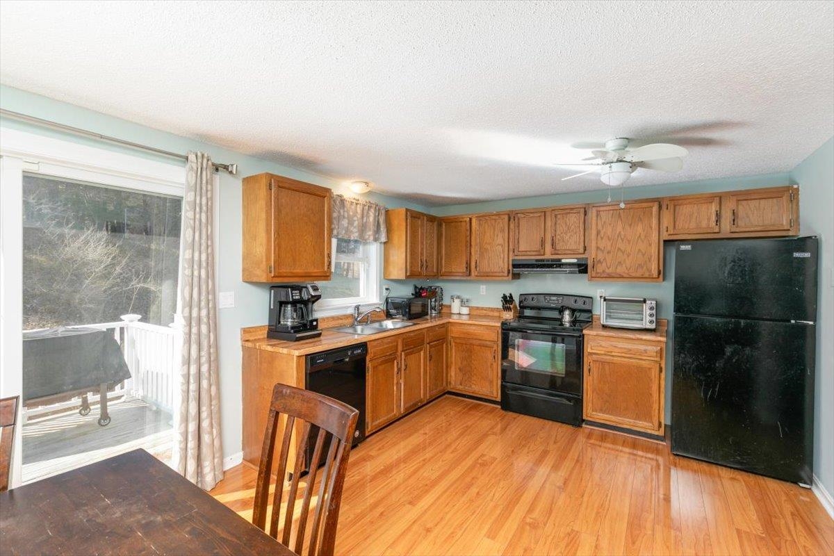 69 Derryfield Road, Unit L Derry, NH 03038 - Photo 11 of 27