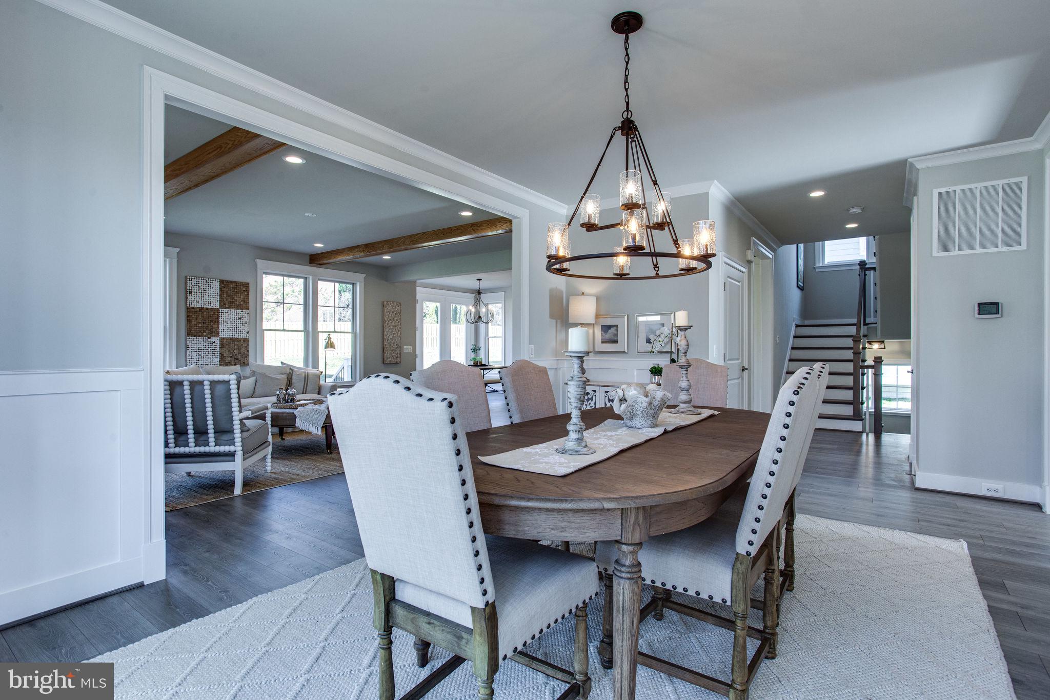 214 Locust Street Southwest Vienna, VA 22180 - Photo 13 of 41