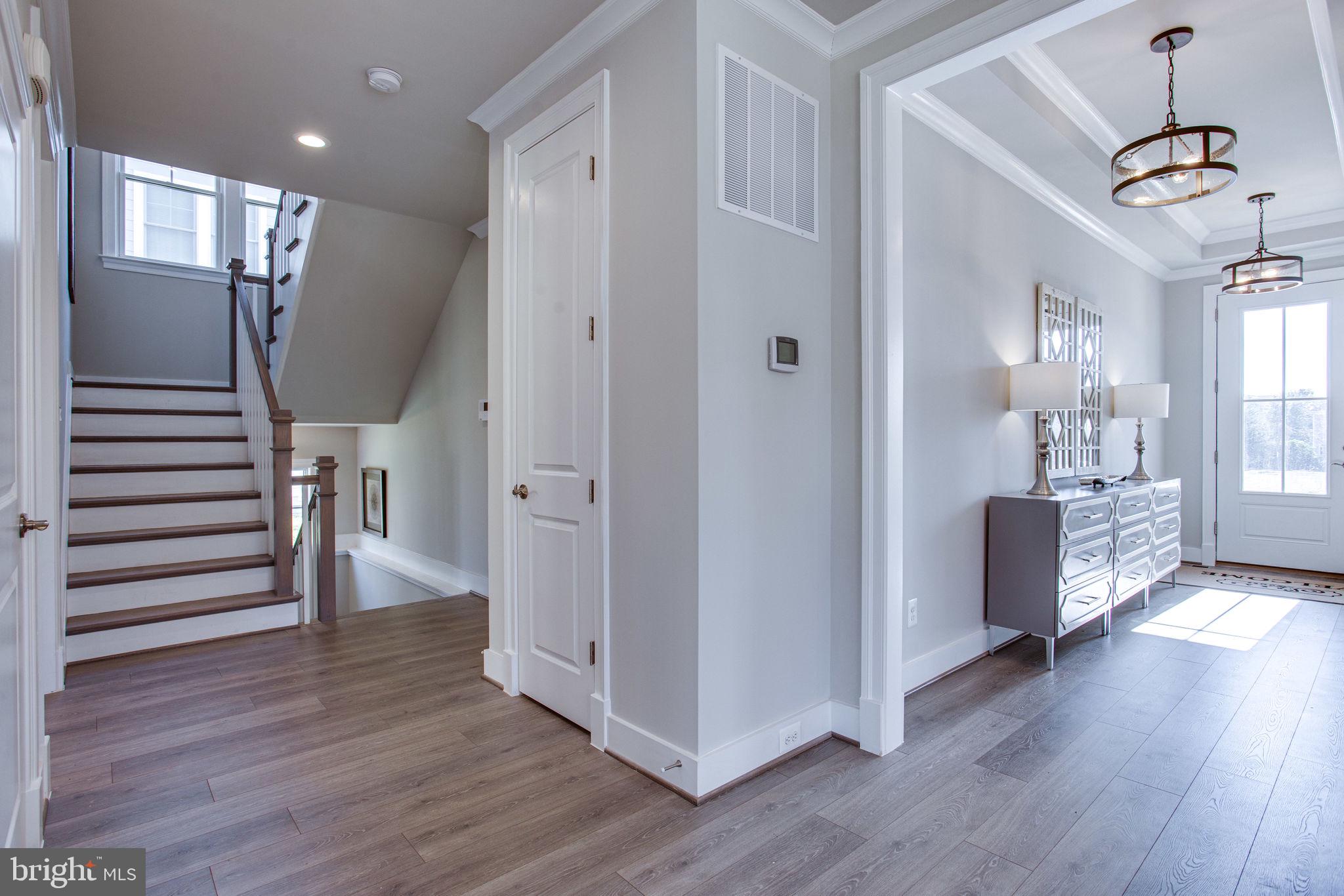 214 Locust Street Southwest Vienna, VA 22180 - Photo 14 of 41 FORMER MODEL PHOTOS OF THE HARRISON